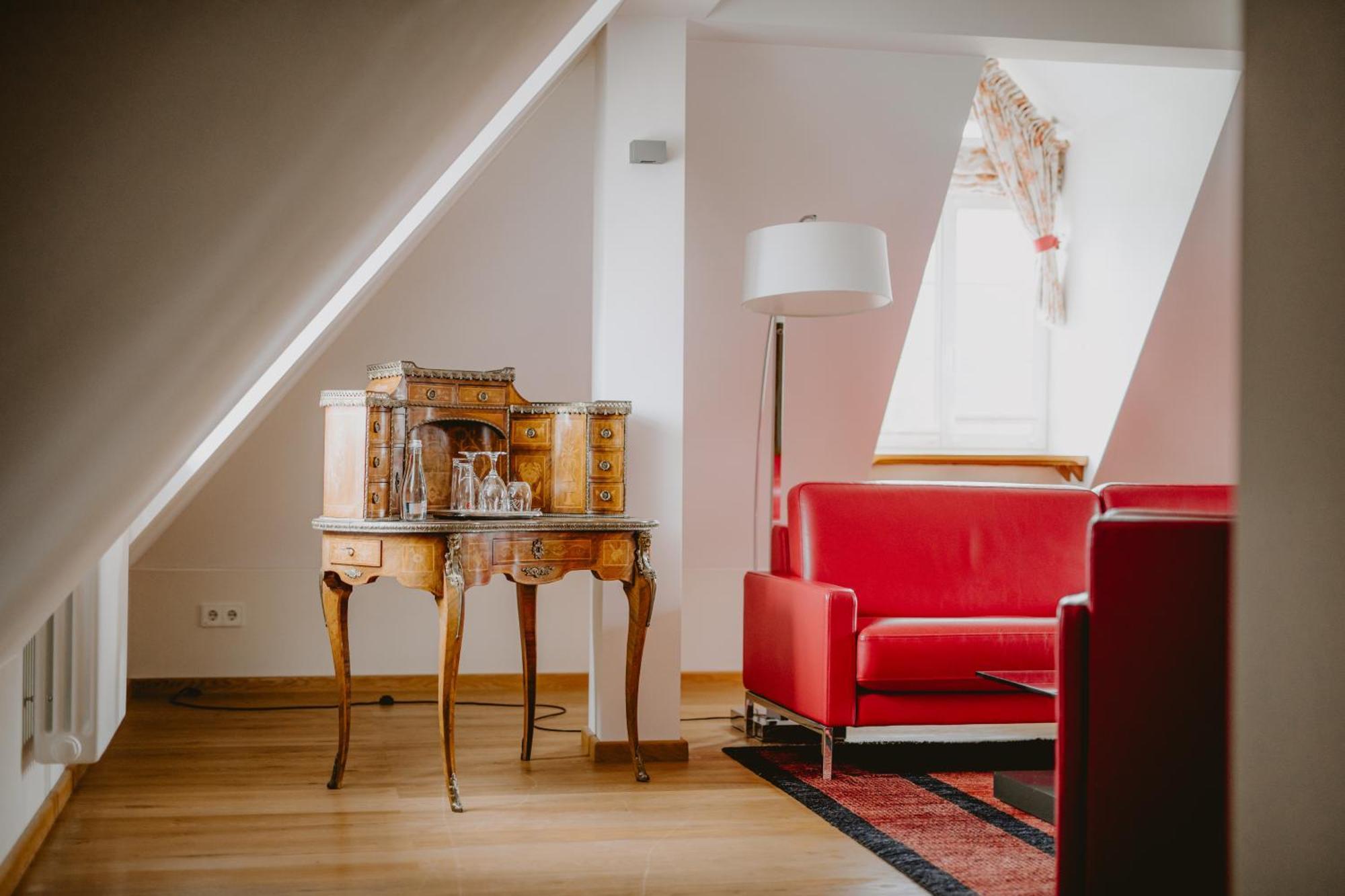 ילנייה גורה Palac Pakoszow Schlosshotel Wernersdorf מראה חיצוני תמונה A suite at the Hotel Axelmannstein
