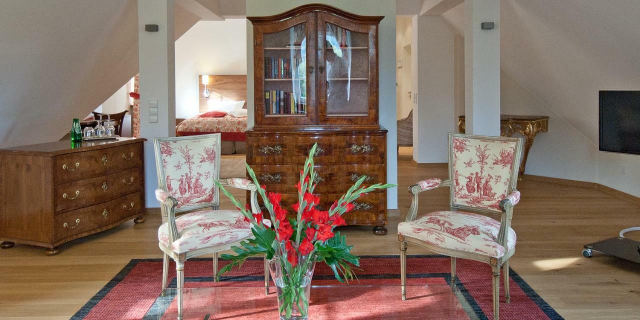ילנייה גורה Palac Pakoszow Schlosshotel Wernersdorf מראה חיצוני תמונה Interior of the house